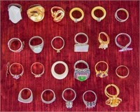 Lot of Gold and Silver Tone Rings