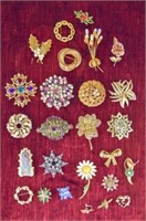 Grouping of Miscellaneous Costume Jewelry