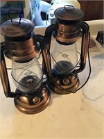 2 oil lanterns