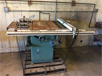 WALKER TURNER TABLESAW