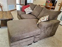 Great Conditioned Home Sofa