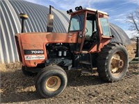 1981? Allis Chalmers 7020 tractor,