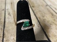 14k Gold Emerald & Diamond Ring Size 7