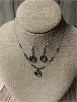 Costume Necklace with matching earrings
