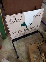 Vintage Mall sign