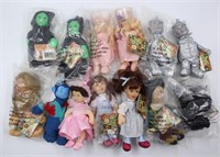 (13) Merry-O Wizard of Oz Doll Figurines