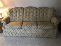 Sofa 80x36x36 inches