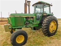 1980 John Deere 4440 tractor,