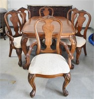 Outstanding Dining Table & 6 Chairs (2 Arm)