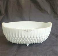 Diamond points pattern white footed dish approx 8