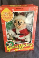 Santa Mickey full poseable figure