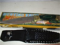NEW Hunting Knife w/ Leather Sheath - 12"