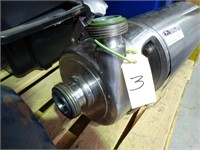 S/S Centrifugal Pump Complete with S/S Cover