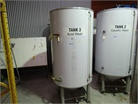 S/S Tank with Insulated Skin with Chilling Coils
