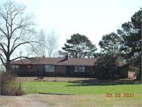 7300 Highway 215, Mulberry AR / Home with 36 acres
