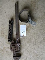 24" BENT PIPE WRENCH, IMPACT SOCKETS &