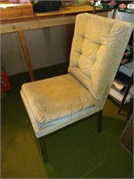 Chair w/ Metal Legs