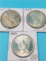 Lot of 3 Peace dollars: 1922 D, 1922 x 2