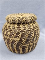 Hand woven lidded basket from long leaf pine needl