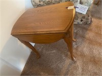 SOLID WOOD END TABLE WITH DROP LEAVES 1 OF 2