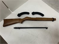 10/22 Ruger Wooden Stock & Barrel w/2 Plastic Mags