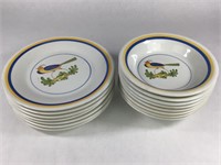 8 Stoviglierie Bowls & 7 Plates