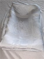 Damask Table Cloth