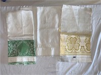 Vintage Linen Hand Towels