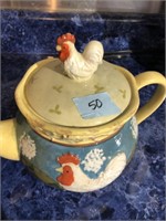 Rooster Tea pot
