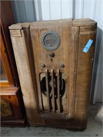 Old vintage wooden radio