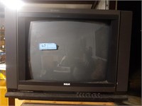 RCA box TV