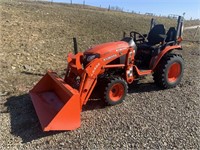 2018 Kubota B2601 Tractor w/ Loader