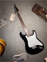Silvertone 6 string Electric Guitar