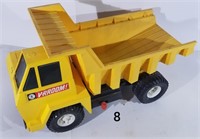 Mattel 1963 V-RROOM Dump Truck