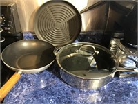 Lot of 3 Frying pans