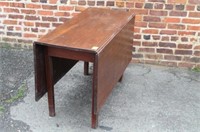 Drop leaf Dining Table