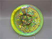 Nwood 9" elec. green G & C plate w/radium irid!