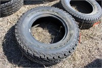 New General  AT2 255/70R16 Tire