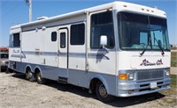 1995 Mountain Aire by Newmar Motor Home