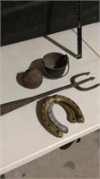 Weight/horseshoes/spear/lead pot