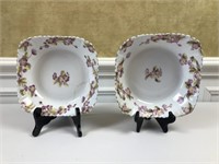 Two square 9 in serving bowls