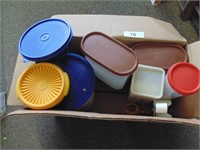 Assorted Tupperware