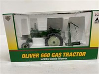Oliver 880 LP Gas Tractor