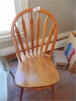 (2) Wooden Oak Dining Chairs