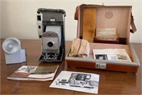 Vintage Polaroid 800 Land Camera
