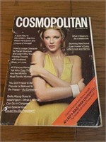 April 1972 Cosmopolitan Magazine w/ Burt Reynolds
