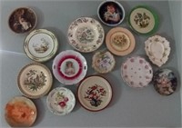 911 - LOT OF COLLECTIBLE PLATES (SEE PICS)