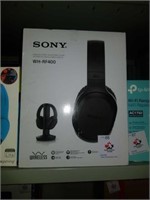 Does not charge Sony wireless headphones