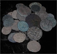 32 Pieces 70.4 g Ancient Roman Coin Lot