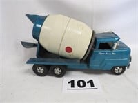 STRUCTO READY-MIX CEMENT TRUCK